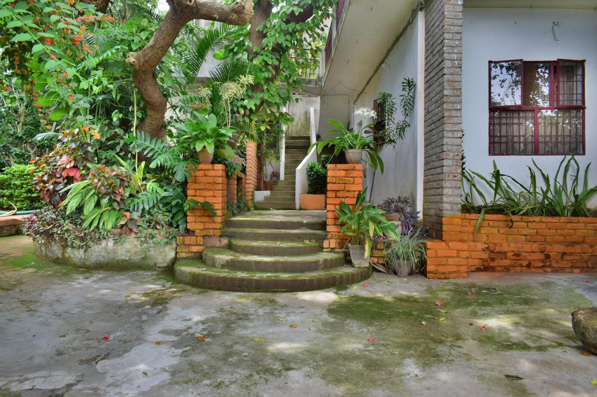 Silent Waters Resorts Yelagiri Esterno foto