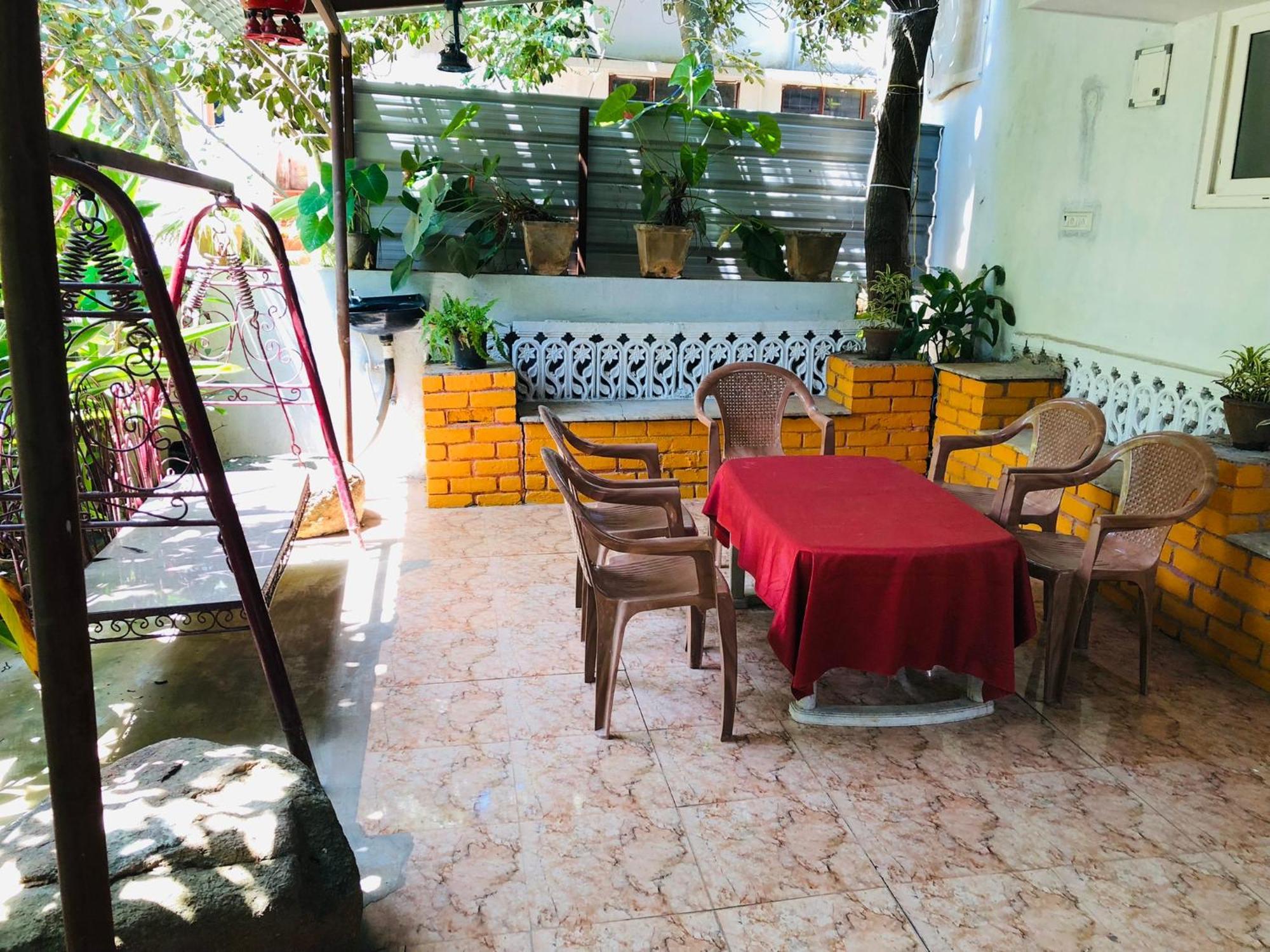Silent Waters Resorts Yelagiri Esterno foto